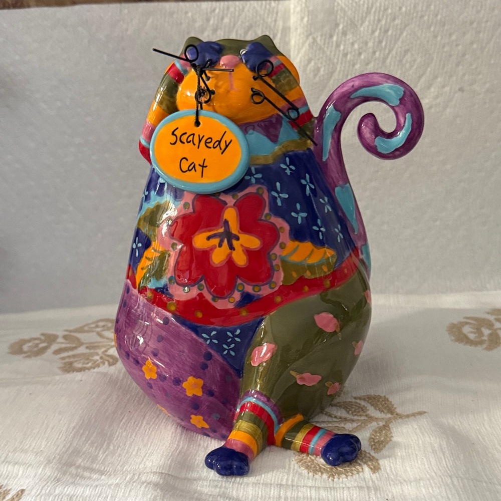 Scaredy Cat Catitude Colorful Cat Figurine